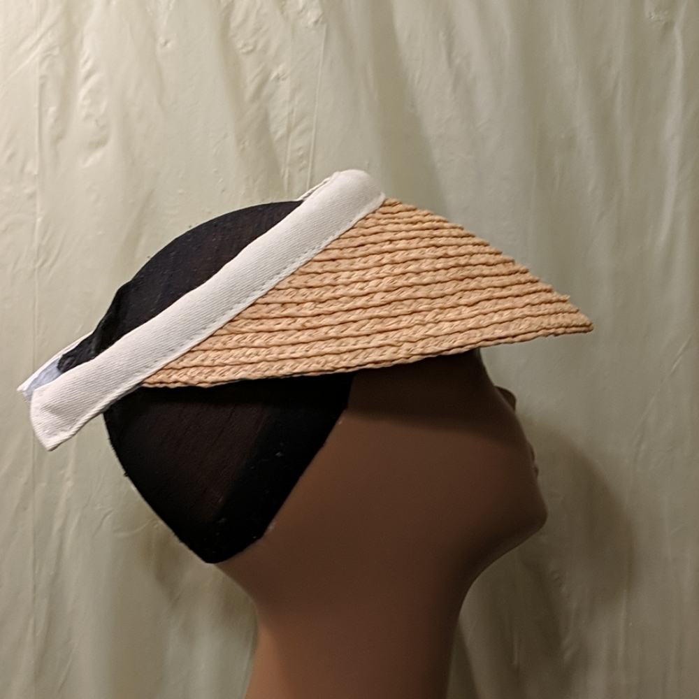 Sun Visor - Picture 3 of 3
